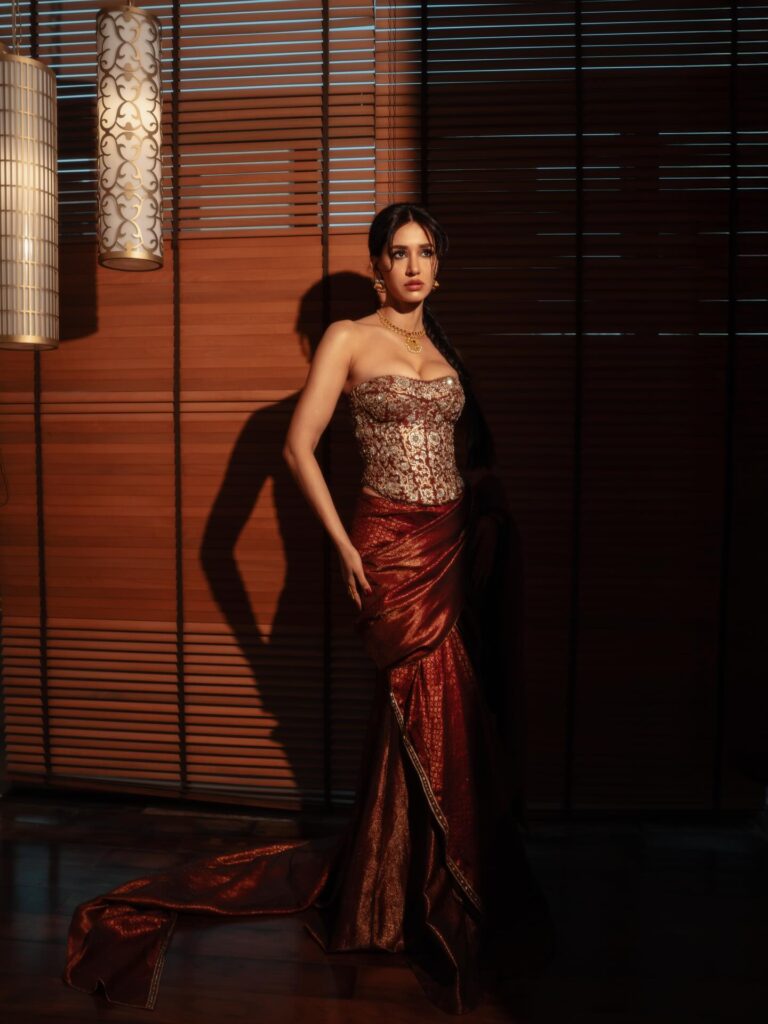 disha patani beautiful bollywood actress red outfit