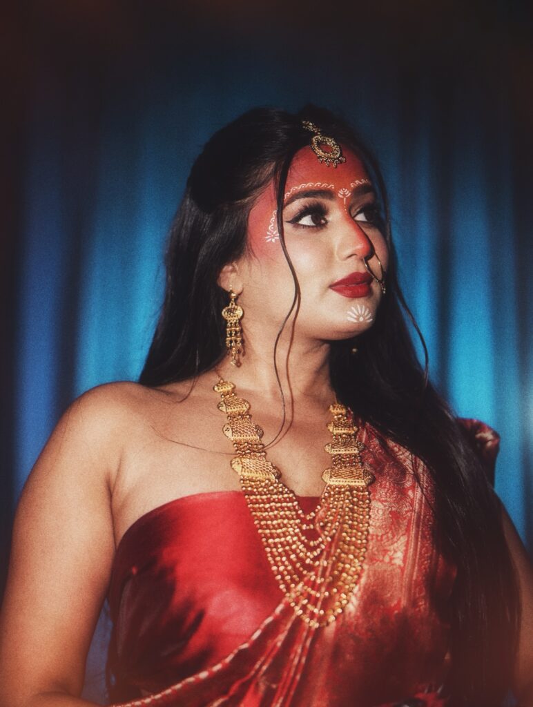 garima chaurasia indian actress red saree jewelry portrait