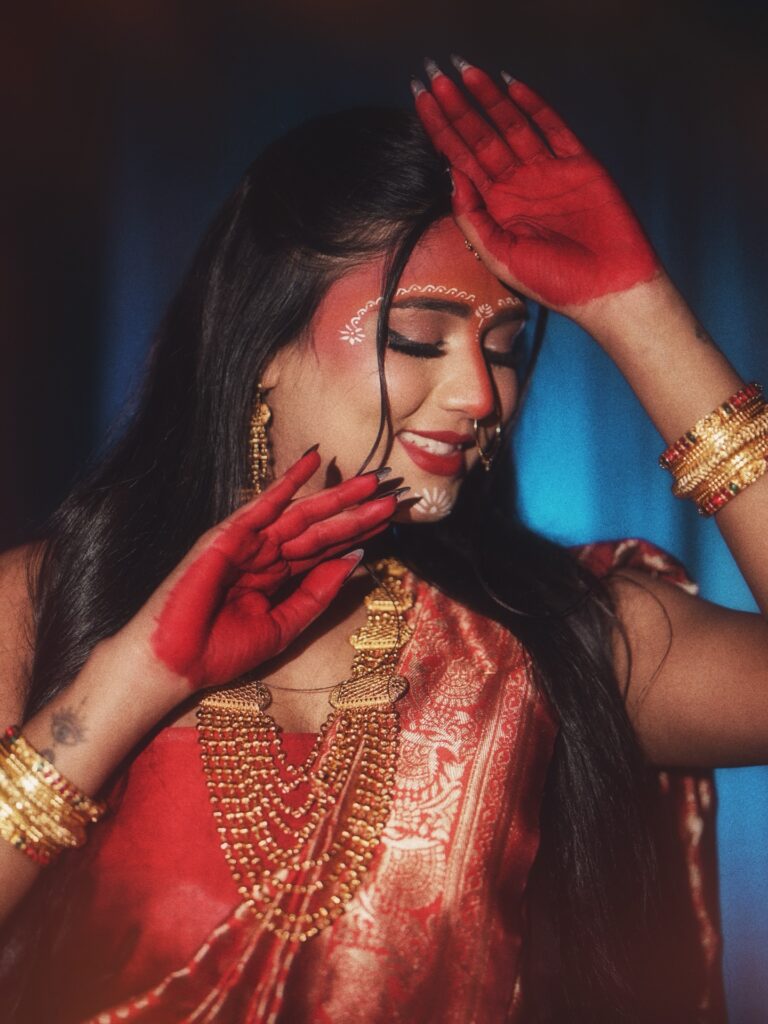 garima chaurasia traditional indian look red saree hd photo