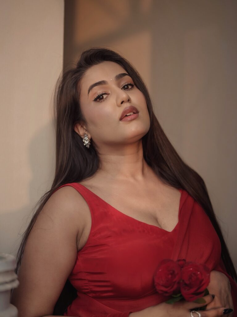 garima chaurasia traditional look red saree gallery