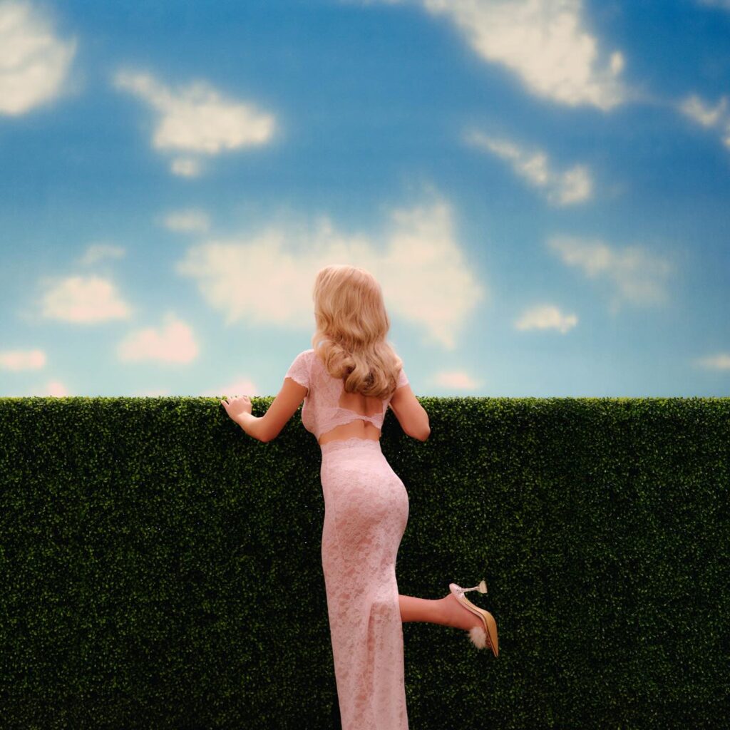 sydney sweeney stunning wallpaper hd